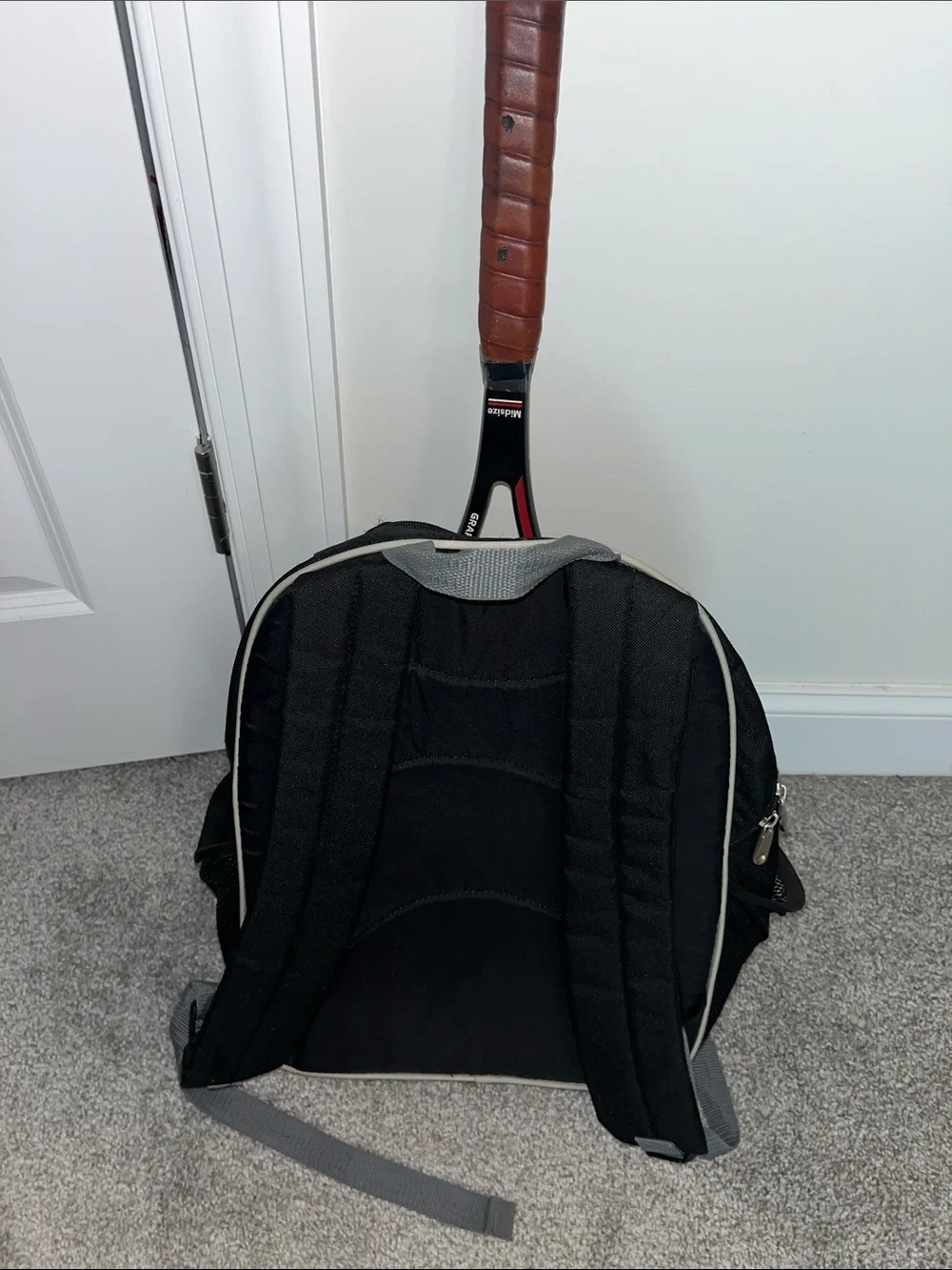 Used Wilson Tennis Black Racket Racquet Carry hipster Bag Backpack
